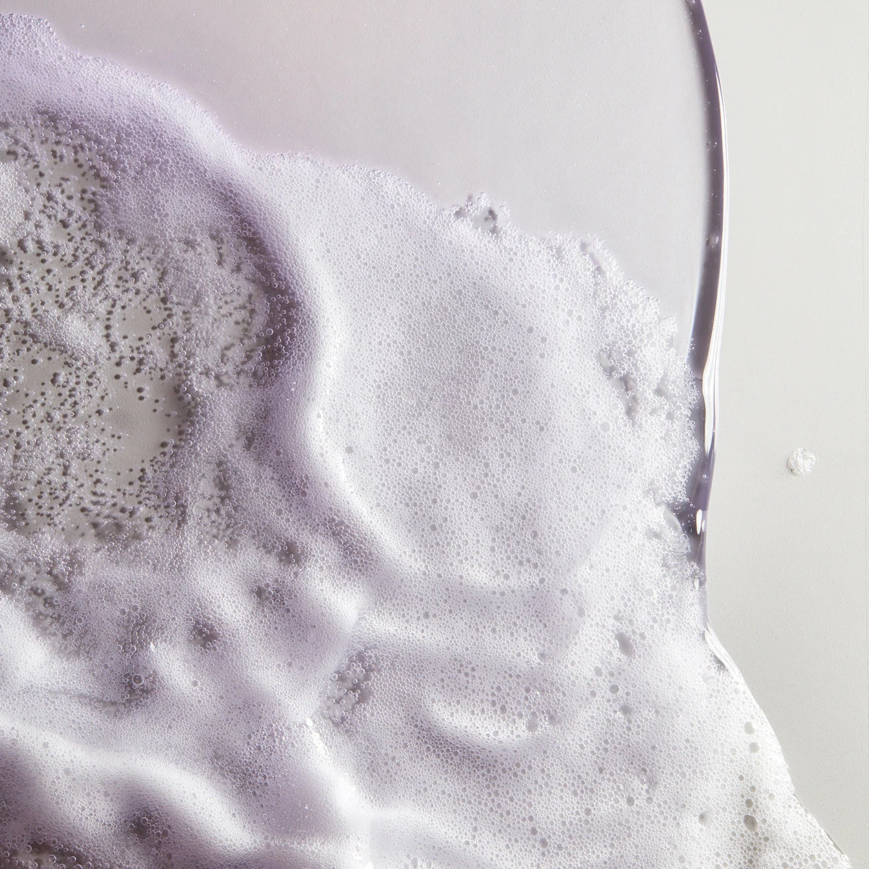 DAILY CARE FOAMING CLEANSER - Image 5