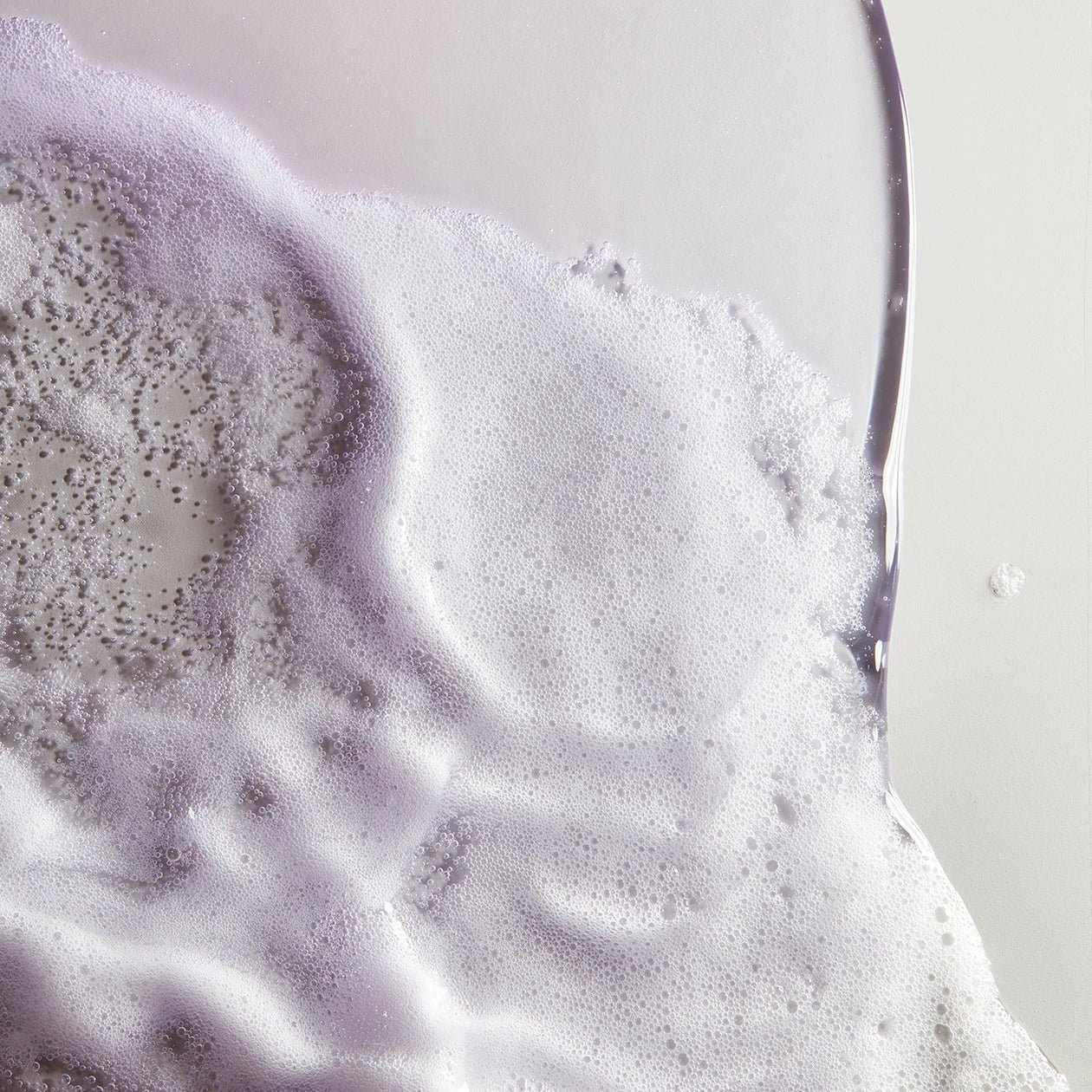 DAILY CARE FOAMING CLEANSER - Image 3