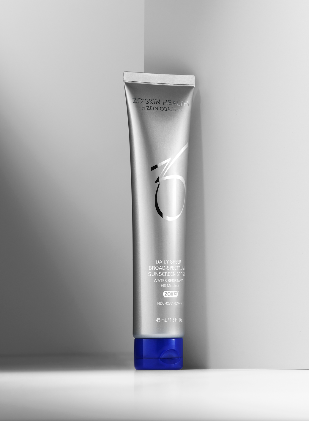 Daily Sheer Broad-Spectrum SPF 50 - Image 2